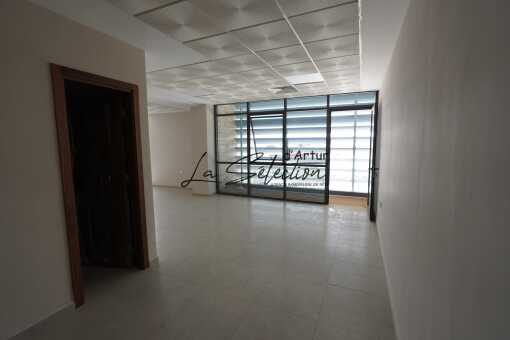 Bell'ufficio di 71m² nel centro Salam in affitto