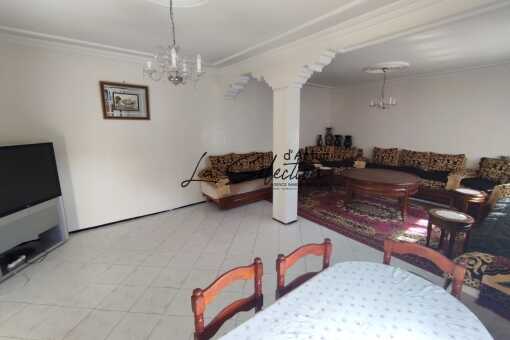 Small villa in Taddart for Rent